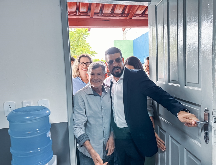 Prefeito Ricardo Flauzino entrega UBS totalmente reestruturada no bairro da Jaqueira