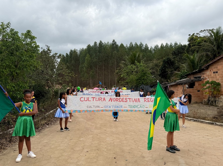 DESFILE CÍVICO 2026 – ESCOLA MUNICIPAL FRUTOS DA TERRA