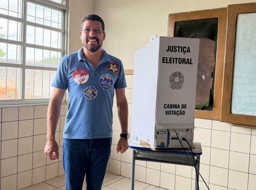 Prefeito Flauzino vota neste domingo e destaca confiança na vitória de seus candidatos