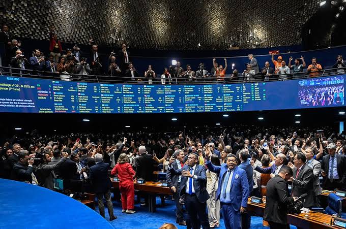 Fim da 6×1: entenda quais profissões serão afetadas pela mudança e quem fica de fora