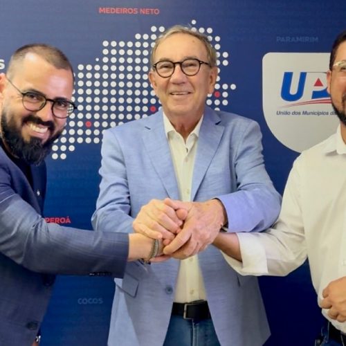 Prefeito Ricardo Flauzino cumpre agenda em Salvador e fortalece diálogo com lideranças do PSD