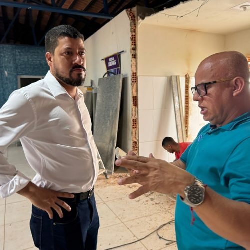 Prefeito Ricardo Flauzino acompanha reformas em escolas para início do ano letivo de 2026
