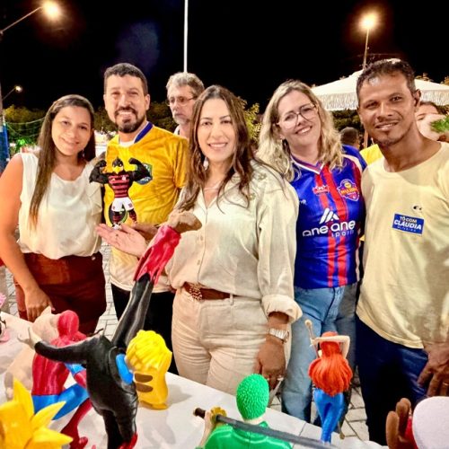 Prefeitura de Itabela realiza 1ª Feira de Mulheres Empreendedoras com artesanato, cultura e valorização das artesãs