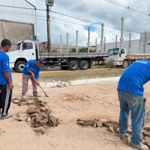 Prefeitura de Itabela inicia semana com duas frentes de obras para melhorar a infraestrutura urbana