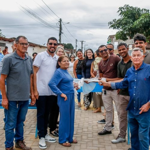 Prefeito Flauzino entrega obras de pavimentação e drenagem com recursos próprios e transforma a realidade de moradores