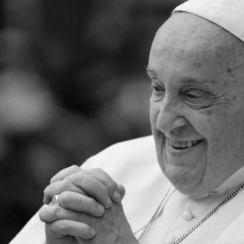 Morre aos 88 anos Francisco, o primeiro papa latino-americano