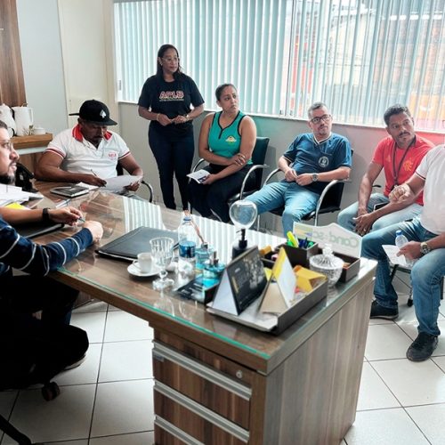 Prefeito Ricardo Flauzino se reúne com APLB Sindicato para tratar de pautas da educação