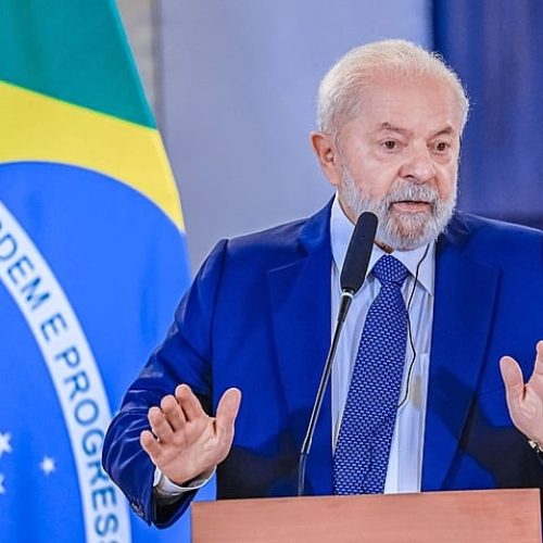 Desaprovação ao governo Lula atinge 49% e supera aprovação pela primeira vez